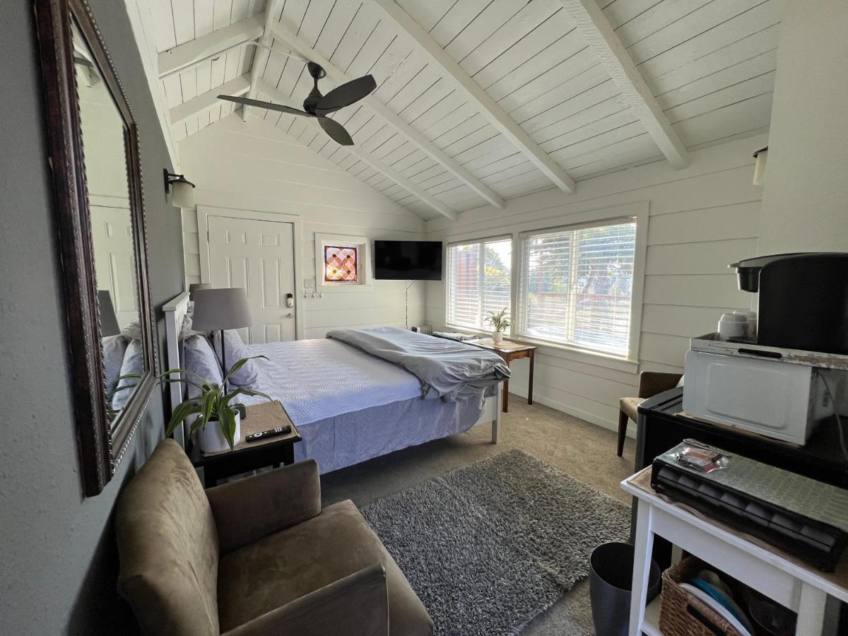 The Midtown Cottage- W/ Private Entrance And Views ซานตาครูซ ภายนอก รูปภาพ